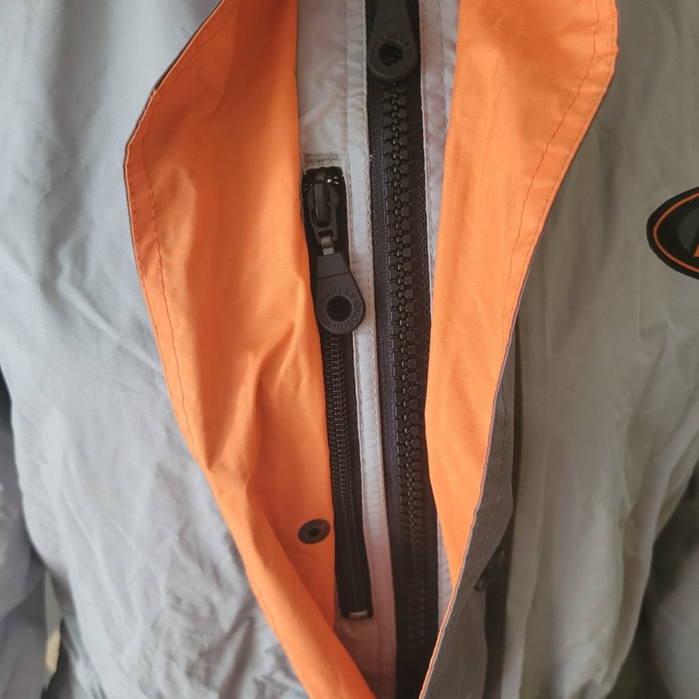 Harley-Davidson Women's Reflective Rain Gear - Picture 10 of 16